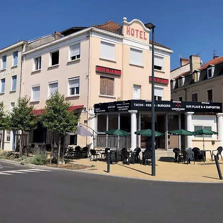 De La Gare *